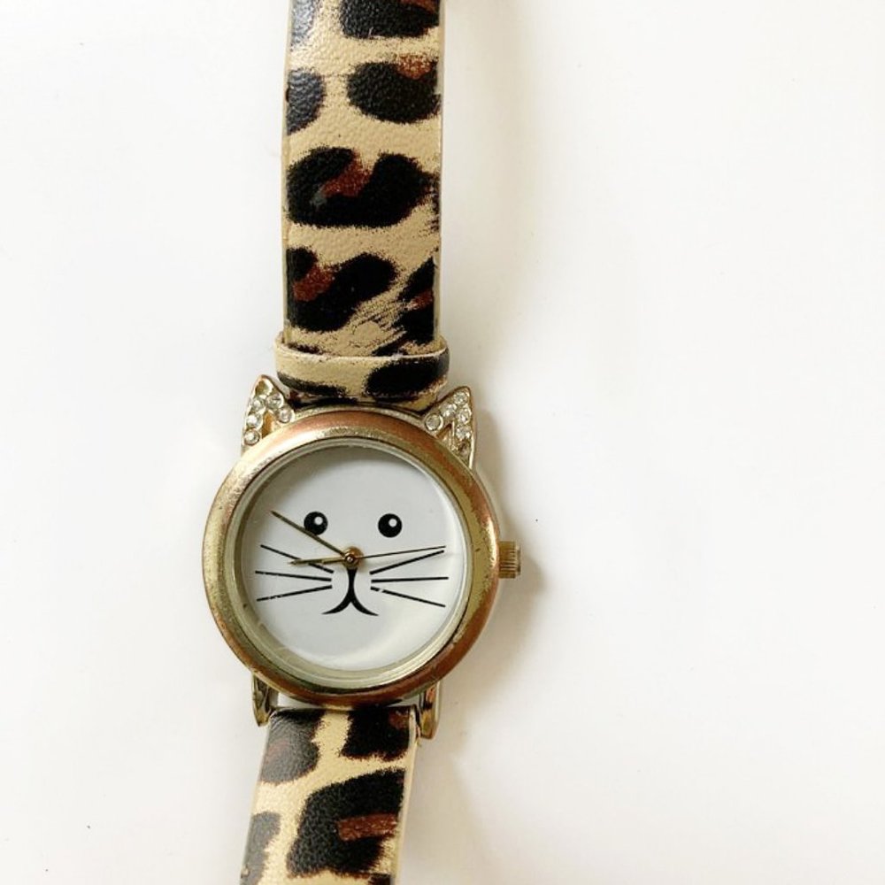 Leopard Cat Watch - Picture 2 of 2